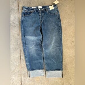 Universal Thread Mid-Rise 90’s Baggy Jean Size 14